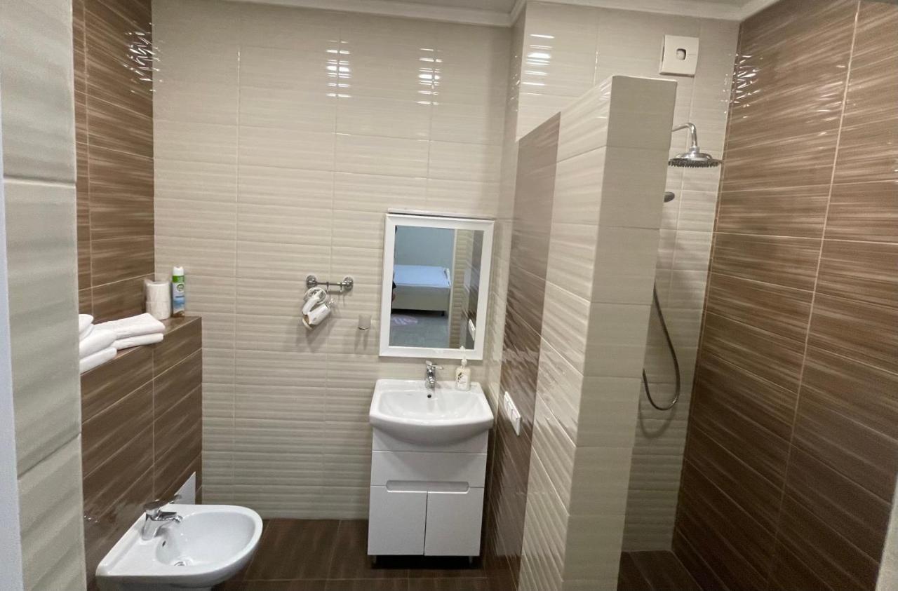 Lebediny Guest House 브레스트 외부 사진